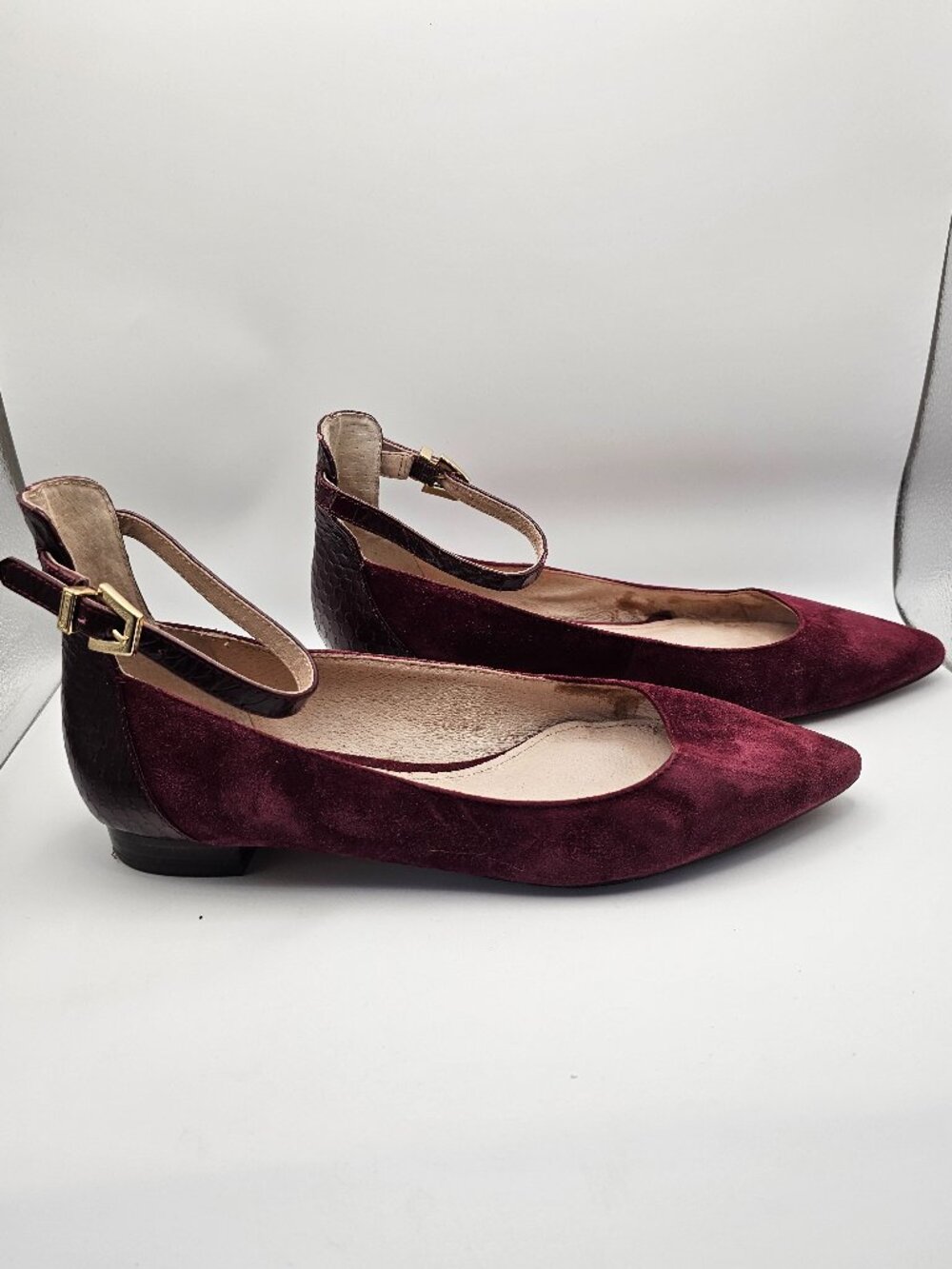 Louise et Cie Lo‑Berry Burgundy Suede Pointed‑Toe Flats – Approx. Size 8 - Picture 3 of 9